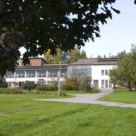 Lohja & Отель Карьялохья